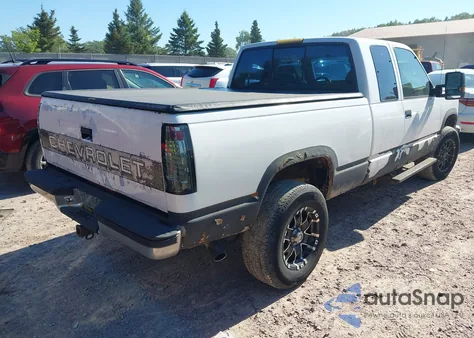 1995 Chevrolet Gmt-400 K1500 z USA, uszkodzony, nr VIN 1GCEK19K2SE257158